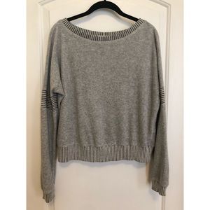 Urban Outfitters Pullover Sweater/Sweatshirt